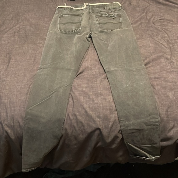American Eagle Jeans - Picture 3 of 4